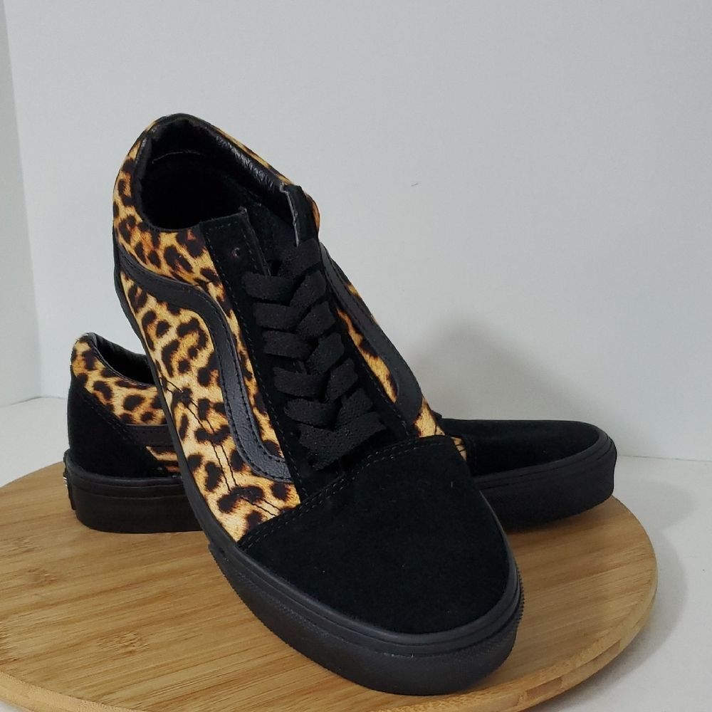 Vans Old Skool Low Top Sneakers Leopard Black Suede Unisex M8/W9.5 NIB